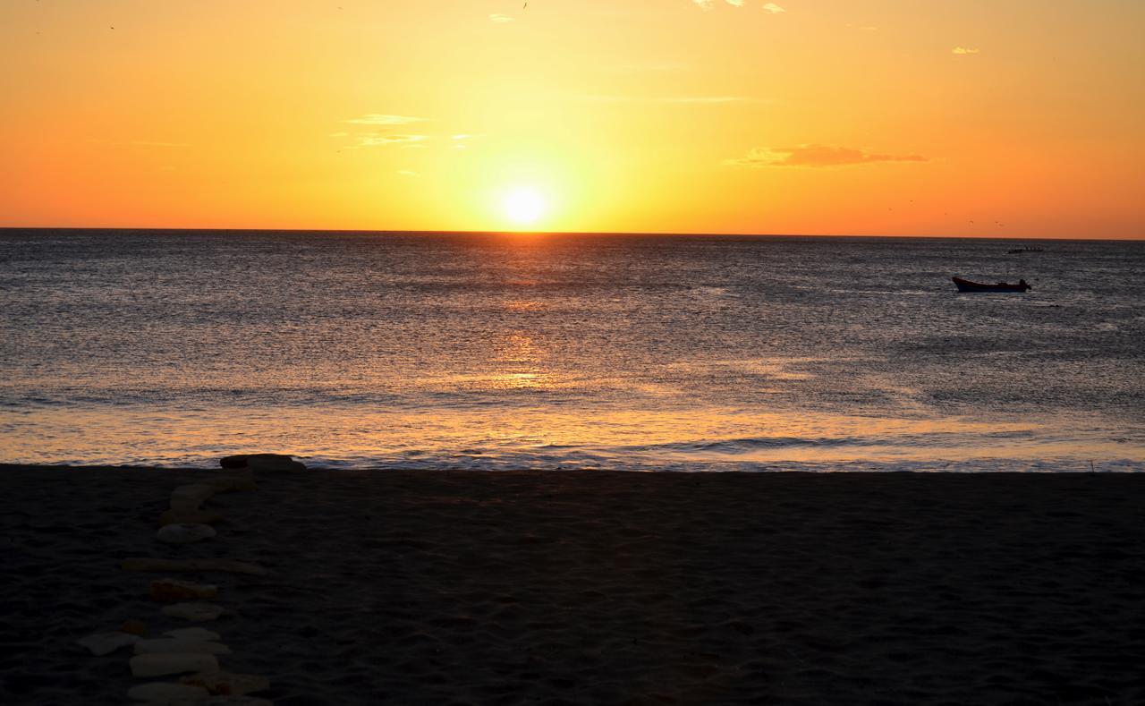 Sirena Surf Lodge Miramar Nicaragua Ngoại thất bức ảnh