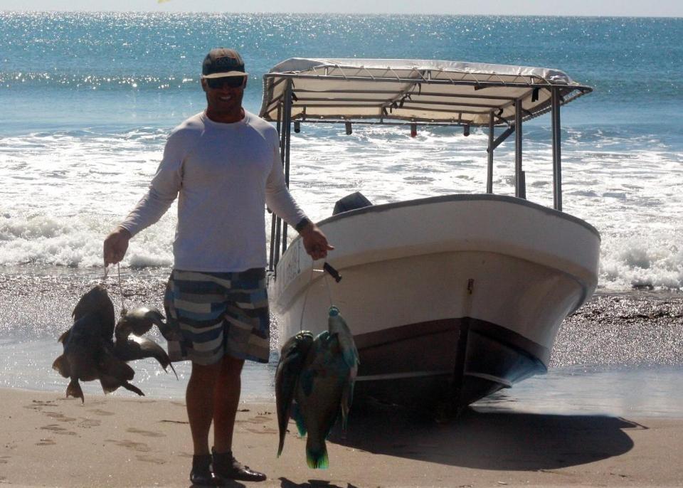 Sirena Surf Lodge Miramar Nicaragua Ngoại thất bức ảnh